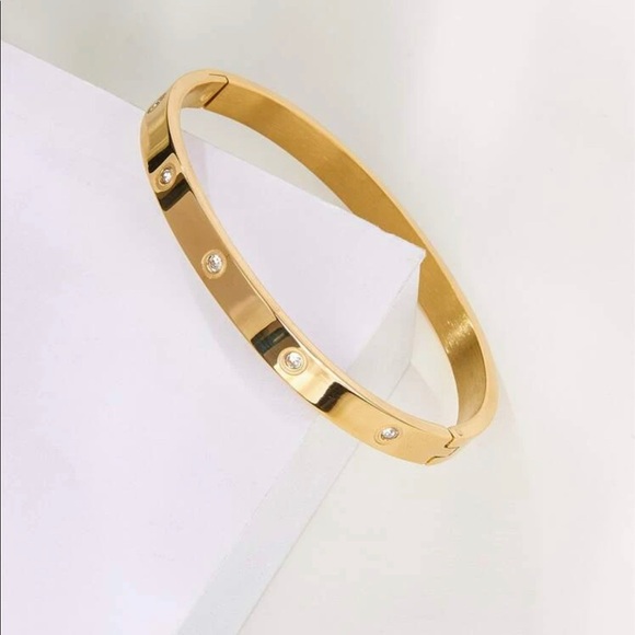 Woman’s Pave’ Gold and CZ Bangle Bracelet - Picture 2 of 3